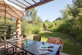 Aparthotel Résidence Pierre&Vacances Les Restanques du Golfe de Saint-Tropez Grimaud