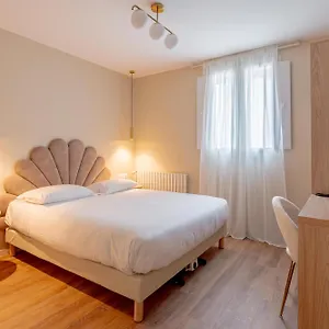 Hotel Sénia Orly