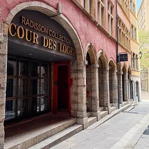 Hotel Cour Des Loges Lyon, A Radisson Collection Lione